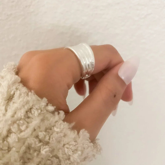 925 Sterling Silver Chunky Ring Thick Ring Silver Wide Textured Ring Band - Picture 3 of 9